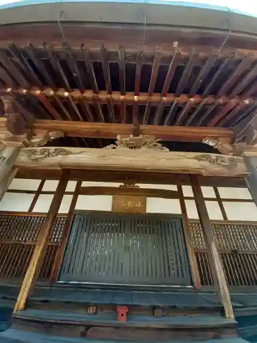 成願寺の{uncategorized: "未分類", other: "その他", undefined: "問題あり", building: "その他建物", grave: "お墓", sacred_gate: "鳥居", guardian: "狛犬", statue: "像", buddha: "仏像", history: "歴史", nature: "自然", garden: "庭園", animal: "動物", pagoda: "塔", temizu: "手水舎", mountain_gate: "山門・神門", sanctuary: "本殿・本堂", subordinate: "末社・摂社", art: "芸術", scenery: "景色", jizo: "地蔵", ema: "絵馬", goshuin: "御朱印", omikuji: "おみくじ", items: "授与品その他", amulet: "お守り", goshuincho: "御朱印帳", eats: "食事", festival: "お祭り", votive_dance: "神楽", shichigosan: "七五三参", wedding: "結婚式", experience: "体験その他", initially: "初詣", around: "周辺", anti_infection: "感染症対策"}