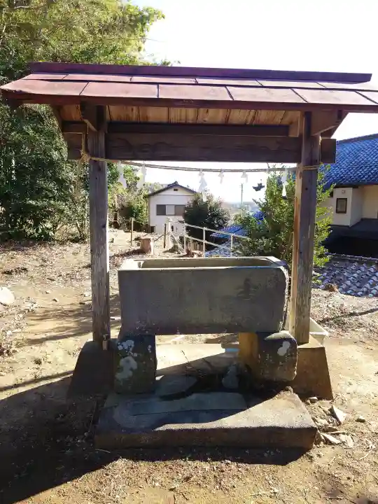 八宮神社(廣野)の{uncategorized: "未分類", other: "その他", undefined: "問題あり", building: "その他建物", grave: "お墓", sacred_gate: "鳥居", guardian: "狛犬", statue: "像", buddha: "仏像", history: "歴史", nature: "自然", garden: "庭園", animal: "動物", pagoda: "塔", temizu: "手水舎", mountain_gate: "山門・神門", sanctuary: "本殿・本堂", subordinate: "末社・摂社", art: "芸術", scenery: "景色", jizo: "地蔵", ema: "絵馬", goshuin: "御朱印", omikuji: "おみくじ", items: "授与品その他", amulet: "お守り", goshuincho: "御朱印帳", eats: "食事", festival: "お祭り", votive_dance: "神楽", shichigosan: "七五三参", wedding: "結婚式", experience: "体験その他", initially: "初詣", around: "周辺", anti_infection: "感染症対策"}