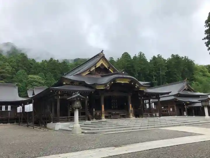 彌彦神社(新潟県)