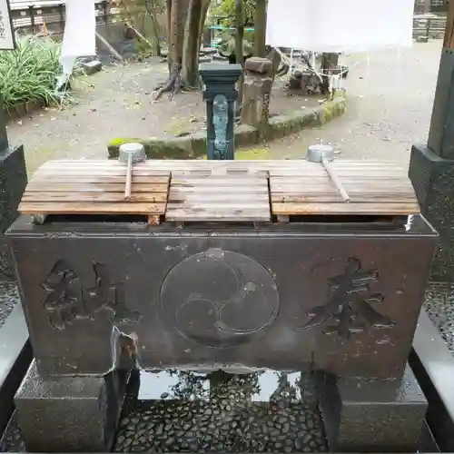 鮫州八幡神社の手水舎