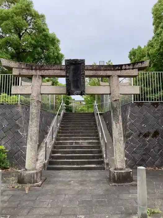 栗木御嶽神社の鳥居