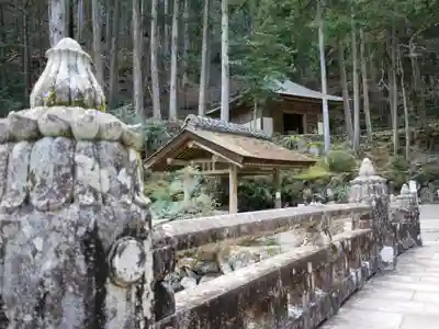 身延山 祖廟拝殿のその他建物