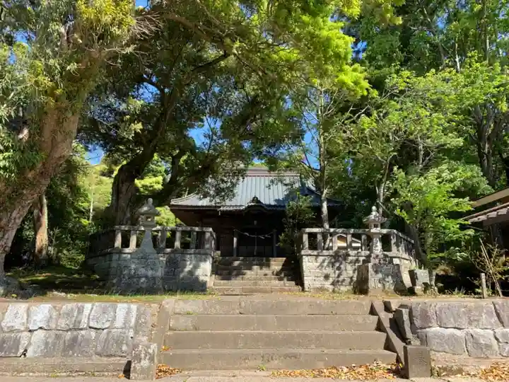 熊野神社の本殿・本堂