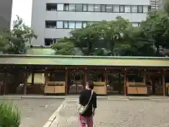 坐摩神社の建物その他