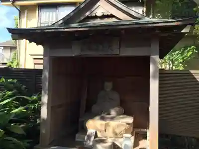 宝戒寺の像
