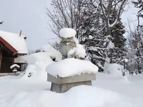 剣淵神社の狛犬