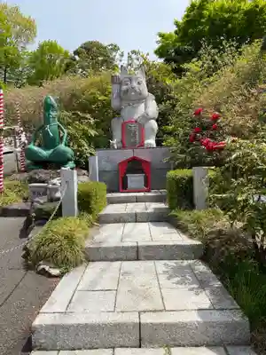 赤城大教会赤城寺の像