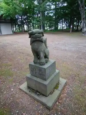 北広島市総鎮守 廣島神社の狛犬