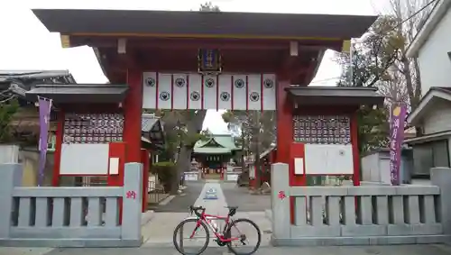 立石熊野神社の山門