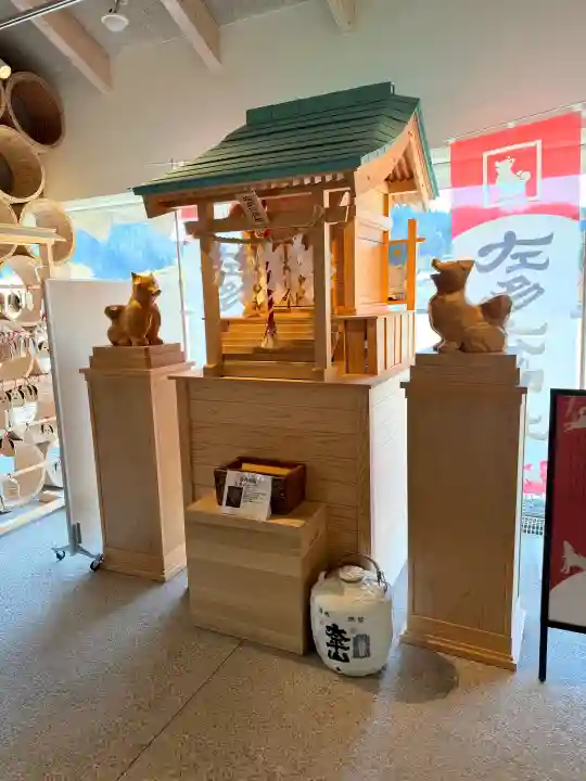 佐多六神社の{uncategorized: "未分類", other: "その他", undefined: "問題あり", building: "その他建物", grave: "お墓", sacred_gate: "鳥居", guardian: "狛犬", statue: "像", buddha: "仏像", history: "歴史", nature: "自然", garden: "庭園", animal: "動物", pagoda: "塔", temizu: "手水舎", mountain_gate: "山門・神門", sanctuary: "本殿・本堂", subordinate: "末社・摂社", art: "芸術", scenery: "景色", jizo: "地蔵", ema: "絵馬", goshuin: "御朱印", omikuji: "おみくじ", items: "授与品その他", amulet: "お守り", goshuincho: "御朱印帳", eats: "食事", festival: "お祭り", votive_dance: "神楽", shichigosan: "七五三参", wedding: "結婚式", experience: "体験その他", initially: "初詣", around: "周辺", anti_infection: "感染症対策"}
