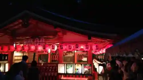 伏見稲荷大社の本殿・本堂