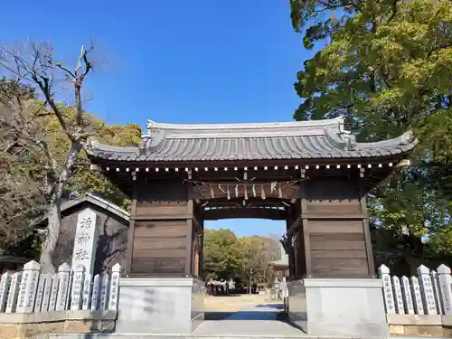 泊神社の山門