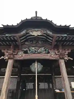 埼玉厄除け開運大師・龍泉寺（切り絵御朱印発祥の寺）の本殿・本堂