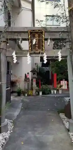 讃岐小白稲荷神社の鳥居