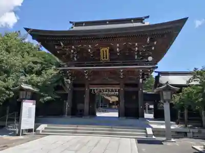 宮地嶽神社の山門・神門