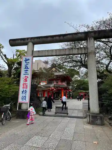 千葉神社の鳥居