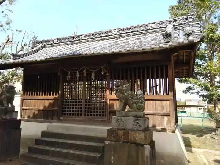 春日神社(百島町)の本殿・本堂