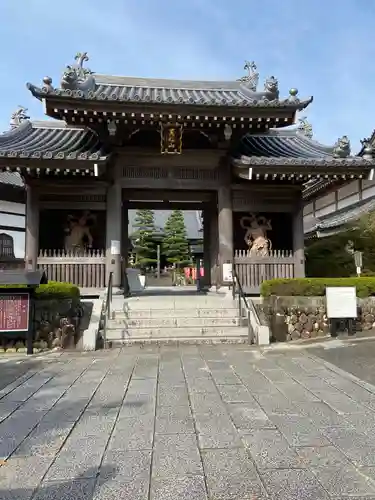 秋葉總本殿可睡斎の山門・神門