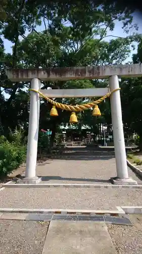 外山神社の鳥居