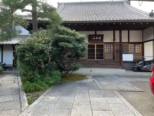 東光寺の本殿