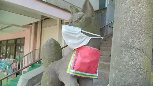 王子稲荷神社の狛犬