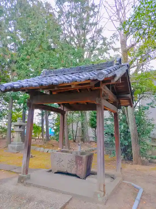 神明社(鳥居松町)の手水舎