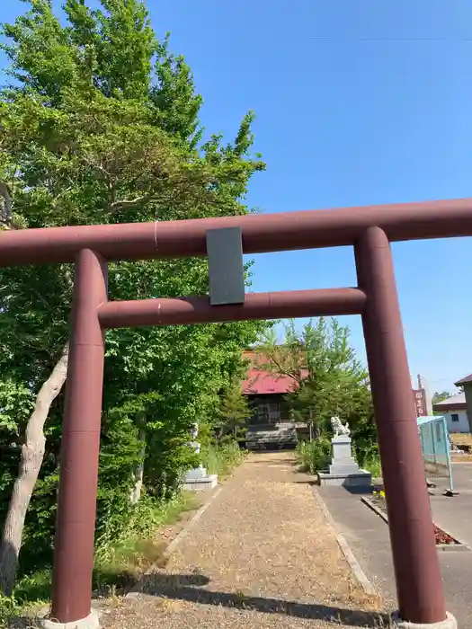 中幌向神社の鳥居
