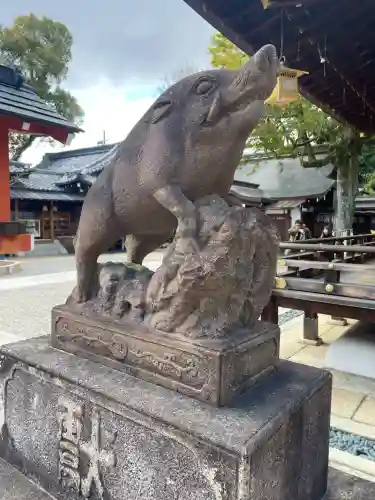 護王神社の{uncategorized: "未分類", other: "その他", undefined: "問題あり", building: "その他建物", grave: "お墓", sacred_gate: "鳥居", guardian: "狛犬", statue: "像", buddha: "仏像", history: "歴史", nature: "自然", garden: "庭園", animal: "動物", pagoda: "塔", temizu: "手水舎", mountain_gate: "山門・神門", sanctuary: "本殿・本堂", subordinate: "末社・摂社", art: "芸術", scenery: "景色", jizo: "地蔵", ema: "絵馬", goshuin: "御朱印", omikuji: "おみくじ", items: "授与品その他", amulet: "お守り", goshuincho: "御朱印帳", eats: "食事", festival: "お祭り", votive_dance: "神楽", shichigosan: "七五三参", wedding: "結婚式", experience: "体験その他", initially: "初詣", around: "周辺", anti_infection: "感染症対策"}