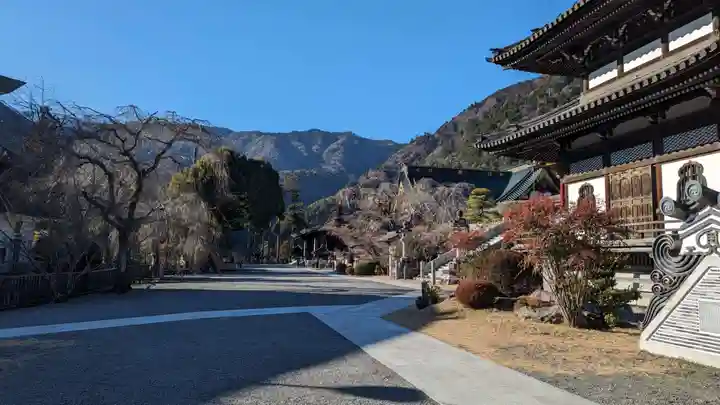 久遠寺(山梨県)