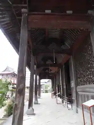 興福寺の本殿・本堂