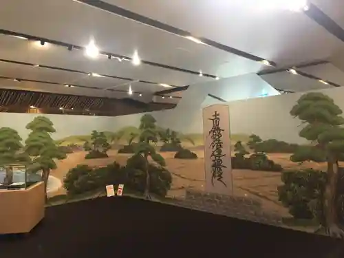 歌舞伎稲荷神社の周辺