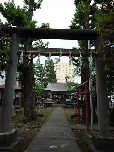 五ノ神社の山門・神門