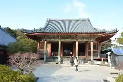 屋島寺の本殿・本堂