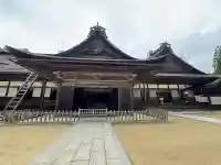 高野山金剛峯寺の{uncategorized: "未分類", other: "その他", undefined: "問題あり", building: "その他建物", grave: "お墓", sacred_gate: "鳥居", guardian: "狛犬", statue: "像", buddha: "仏像", history: "歴史", nature: "自然", garden: "庭園", animal: "動物", pagoda: "塔", temizu: "手水舎", mountain_gate: "山門・神門", sanctuary: "本殿・本堂", subordinate: "末社・摂社", art: "芸術", scenery: "景色", jizo: "地蔵", ema: "絵馬", goshuin: "御朱印", omikuji: "おみくじ", items: "授与品その他", amulet: "お守り", goshuincho: "御朱印帳", eats: "食事", festival: "お祭り", votive_dance: "神楽", shichigosan: "七五三参", wedding: "結婚式", experience: "体験その他", initially: "初詣", around: "周辺", anti_infection: "感染症対策"}