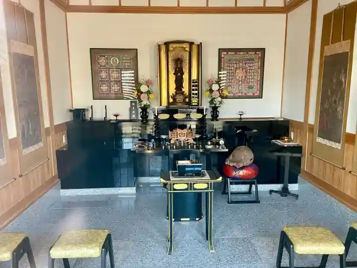 尊勝院の{uncategorized: "未分類", other: "その他", undefined: "問題あり", building: "その他建物", grave: "お墓", sacred_gate: "鳥居", guardian: "狛犬", statue: "像", buddha: "仏像", history: "歴史", nature: "自然", garden: "庭園", animal: "動物", pagoda: "塔", temizu: "手水舎", mountain_gate: "山門・神門", sanctuary: "本殿・本堂", subordinate: "末社・摂社", art: "芸術", scenery: "景色", jizo: "地蔵", ema: "絵馬", goshuin: "御朱印", omikuji: "おみくじ", items: "授与品その他", amulet: "お守り", goshuincho: "御朱印帳", eats: "食事", festival: "お祭り", votive_dance: "神楽", shichigosan: "七五三参", wedding: "結婚式", experience: "体験その他", initially: "初詣", around: "周辺", anti_infection: "感染症対策"}