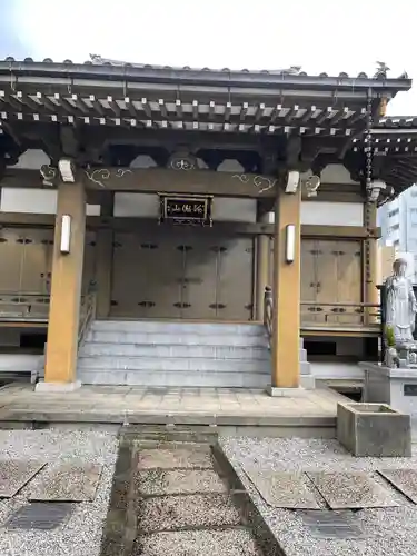 安楽寺の本殿