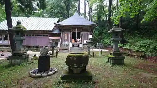 越知神社の建物その他