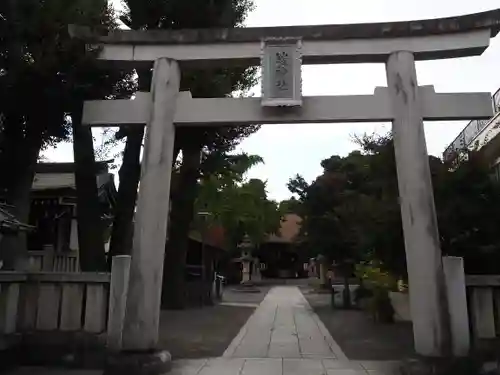 鎧神社の鳥居