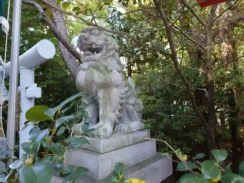 空鞘稲生神社の狛犬