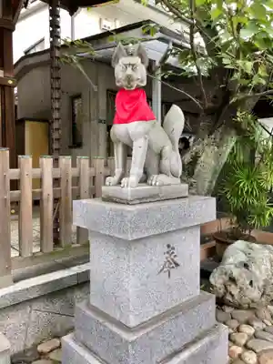 飛木稲荷神社の狛犬