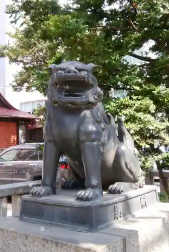 三吉神社の狛犬