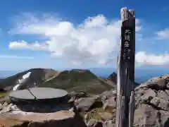 祠（大雪神社奥の院）の建物その他