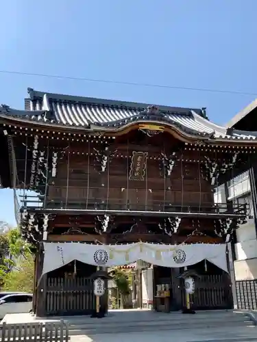 桑名宗社（春日神社）の山門