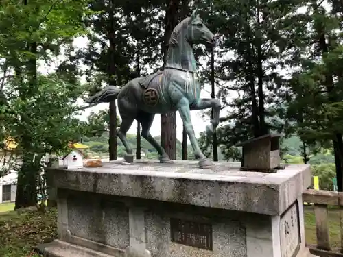 坂本八幡神社の狛犬