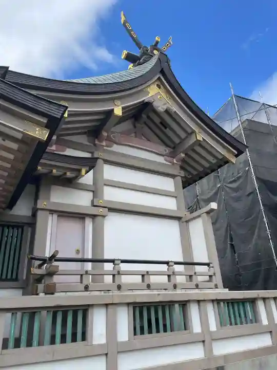氷川神社の{uncategorized: "未分類", other: "その他", undefined: "問題あり", building: "その他建物", grave: "お墓", sacred_gate: "鳥居", guardian: "狛犬", statue: "像", buddha: "仏像", history: "歴史", nature: "自然", garden: "庭園", animal: "動物", pagoda: "塔", temizu: "手水舎", mountain_gate: "山門・神門", sanctuary: "本殿・本堂", subordinate: "末社・摂社", art: "芸術", scenery: "景色", jizo: "地蔵", ema: "絵馬", goshuin: "御朱印", omikuji: "おみくじ", items: "授与品その他", amulet: "お守り", goshuincho: "御朱印帳", eats: "食事", festival: "お祭り", votive_dance: "神楽", shichigosan: "七五三参", wedding: "結婚式", experience: "体験その他", initially: "初詣", around: "周辺", anti_infection: "感染症対策"}
