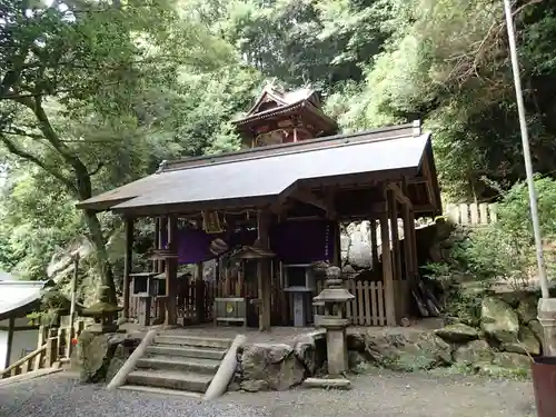 天照大神高座神社の本殿