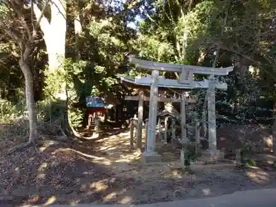 近津神社の鳥居