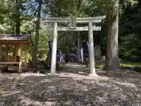 滝尻王子宮十郷神社の{uncategorized: "未分類", other: "その他", undefined: "問題あり", building: "その他建物", grave: "お墓", sacred_gate: "鳥居", guardian: "狛犬", statue: "像", buddha: "仏像", history: "歴史", nature: "自然", garden: "庭園", animal: "動物", pagoda: "塔", temizu: "手水舎", mountain_gate: "山門・神門", sanctuary: "本殿・本堂", subordinate: "末社・摂社", art: "芸術", scenery: "景色", jizo: "地蔵", ema: "絵馬", goshuin: "御朱印", omikuji: "おみくじ", items: "授与品その他", amulet: "お守り", goshuincho: "御朱印帳", eats: "食事", festival: "お祭り", votive_dance: "神楽", shichigosan: "七五三参", wedding: "結婚式", experience: "体験その他", initially: "初詣", around: "周辺", anti_infection: "感染症対策"}
