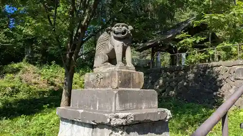 愛別神社の狛犬