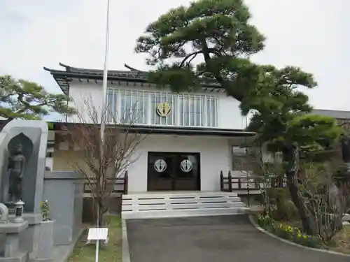 湯川寺 の本殿